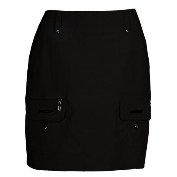 jamie sadock Pants - JAMIE SADOK - Black Golf Skort with side zipper & cargo pockets. Size: 6